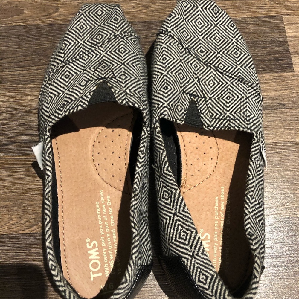 BN Toms